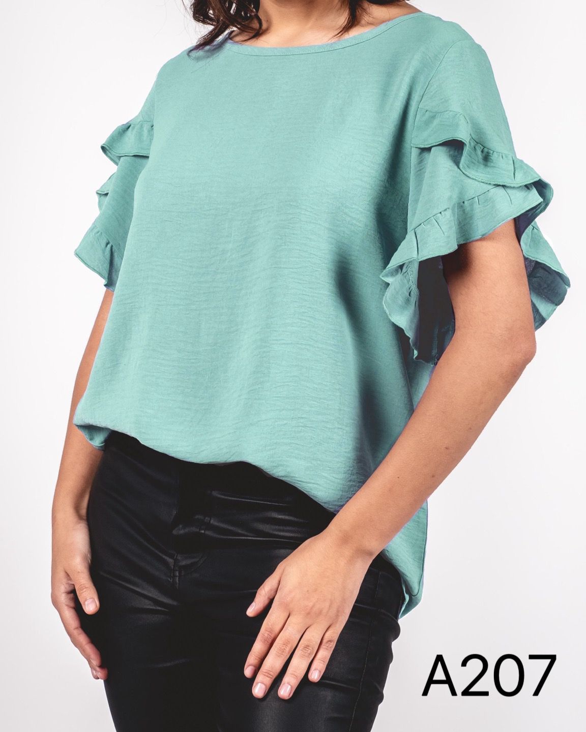 A207 - Polera Cuello Redondo con Vuelo
