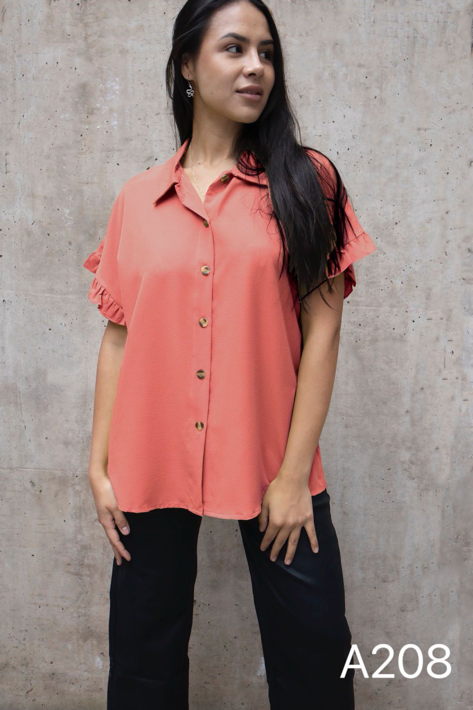 A208 - Blusa Manga Corta con Vuelo