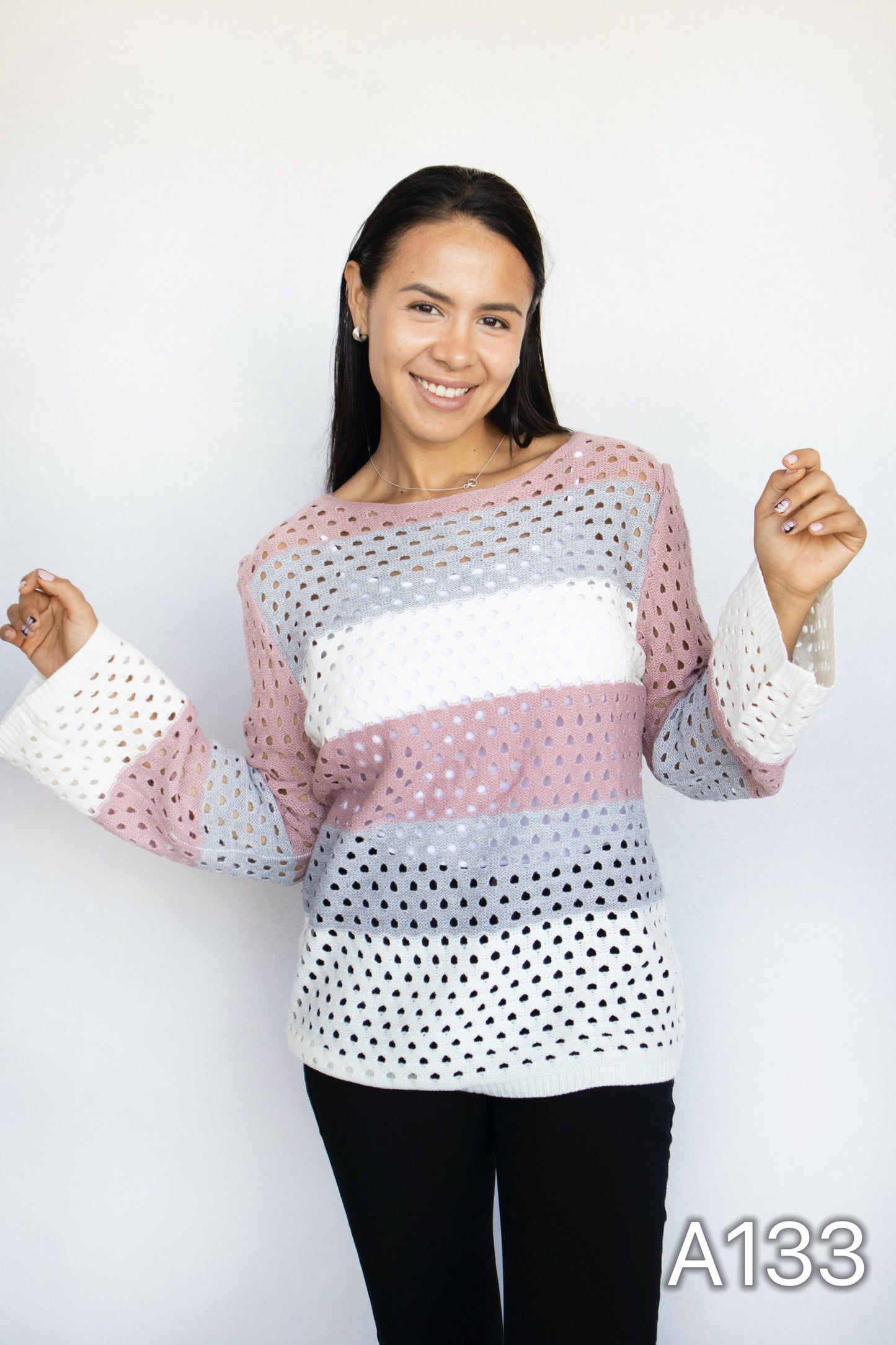 A133 - Sweater Calado