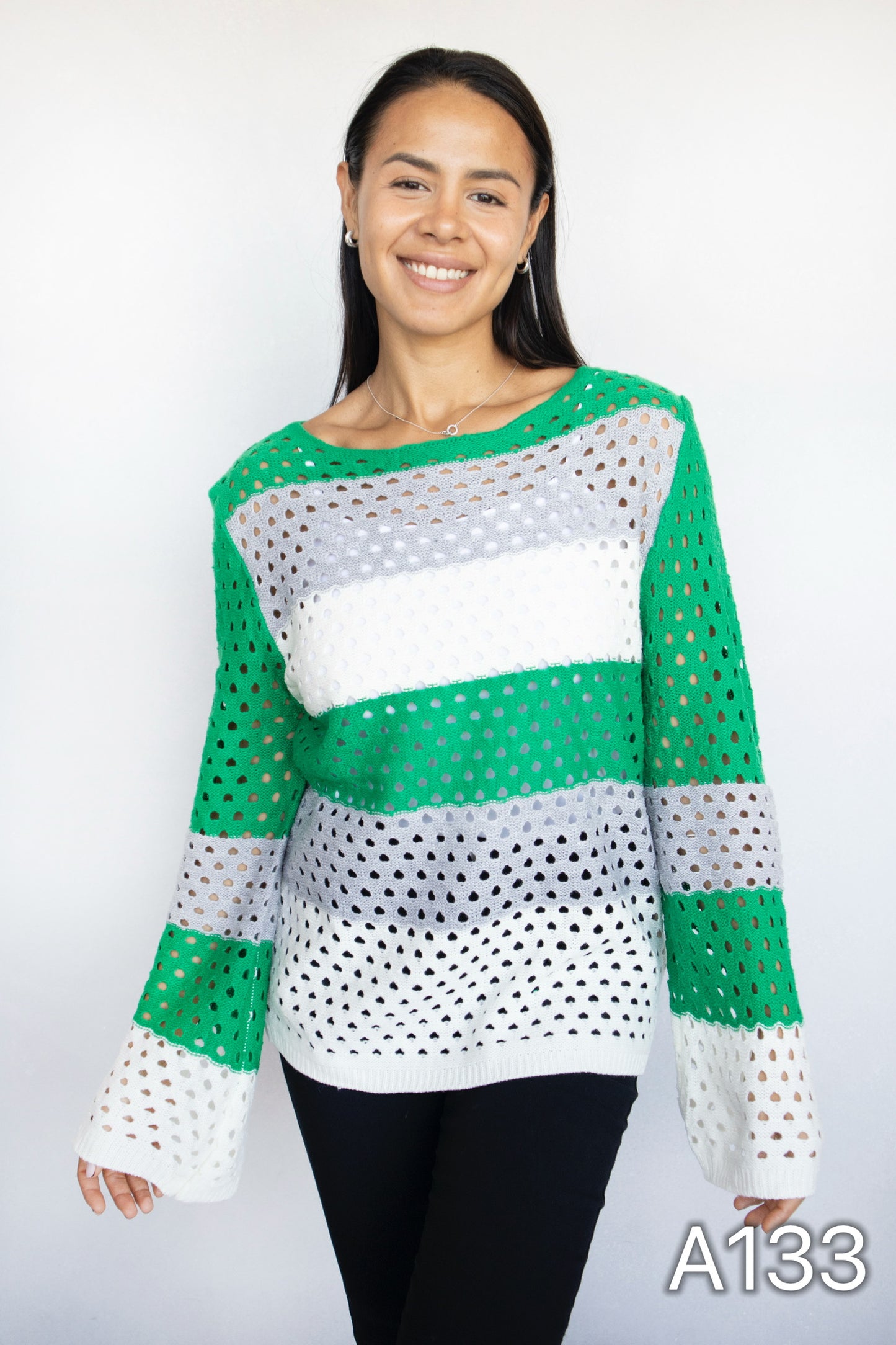 A133 - Sweater Calado
