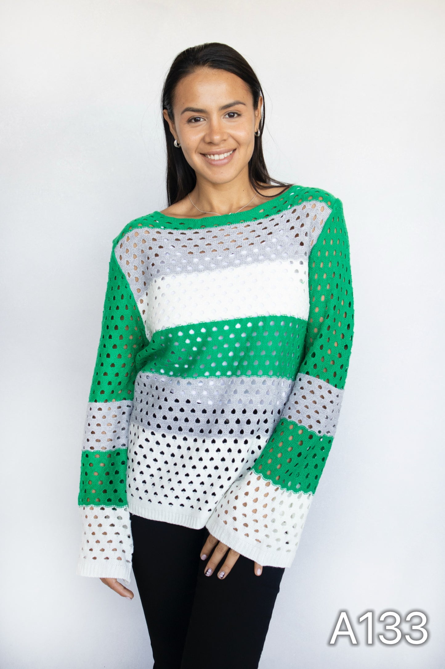 A133 - Sweater Calado