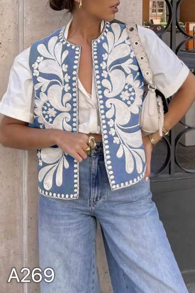 A269 - Gilet de Mezclilla con Bordado