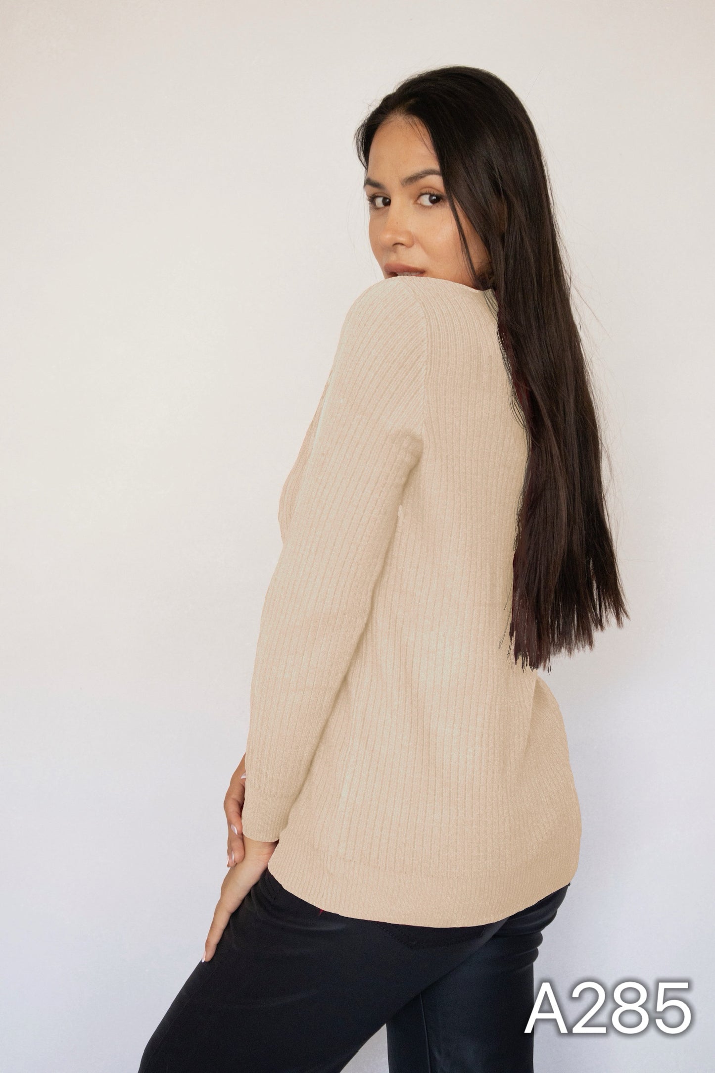 A285 - Sweater de Spandex Cuello
