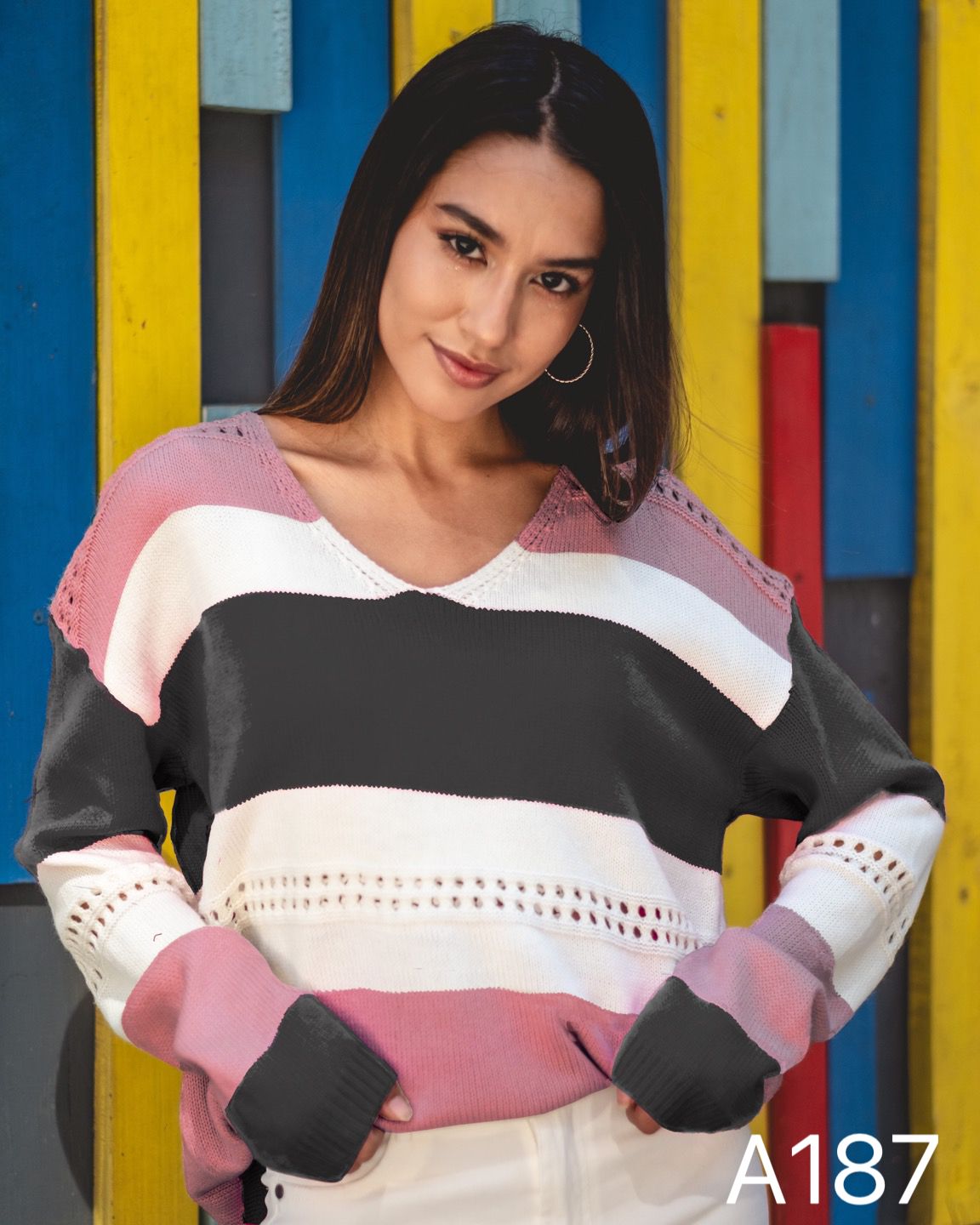 A187 - Sweater Calado Tri Color