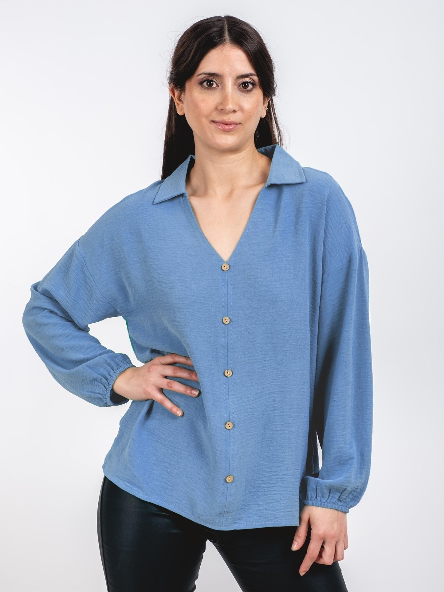 A282 - Blusa Cuello V