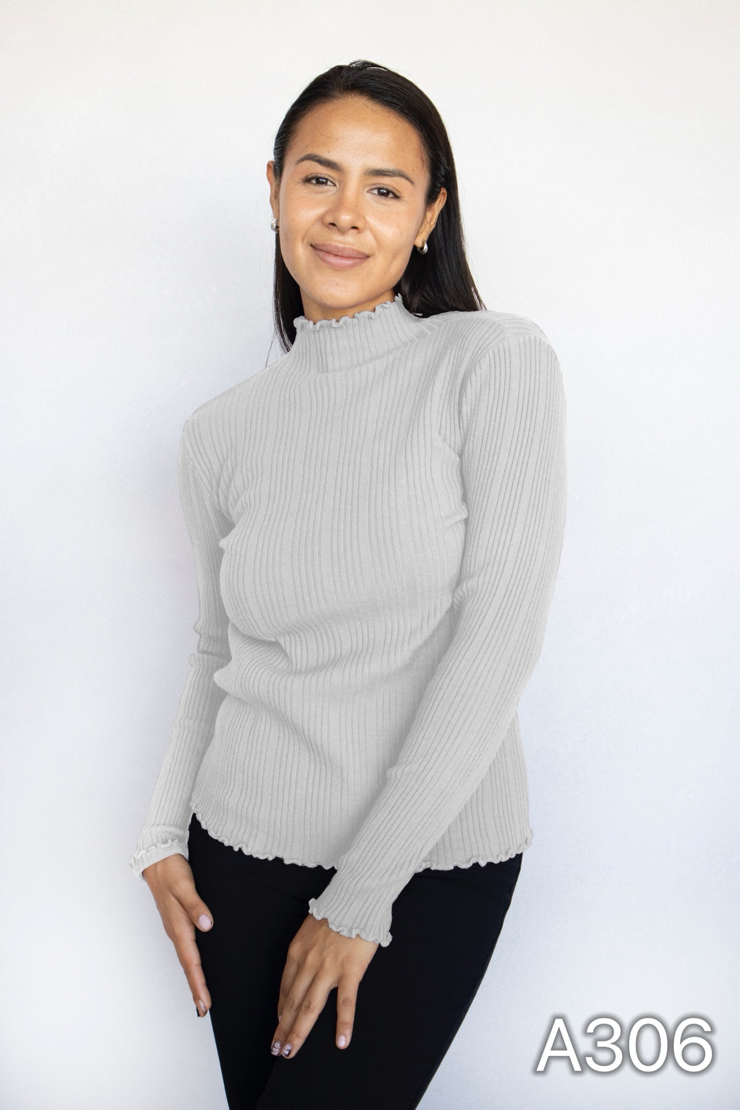 A306 - Sweater Medio Cuello