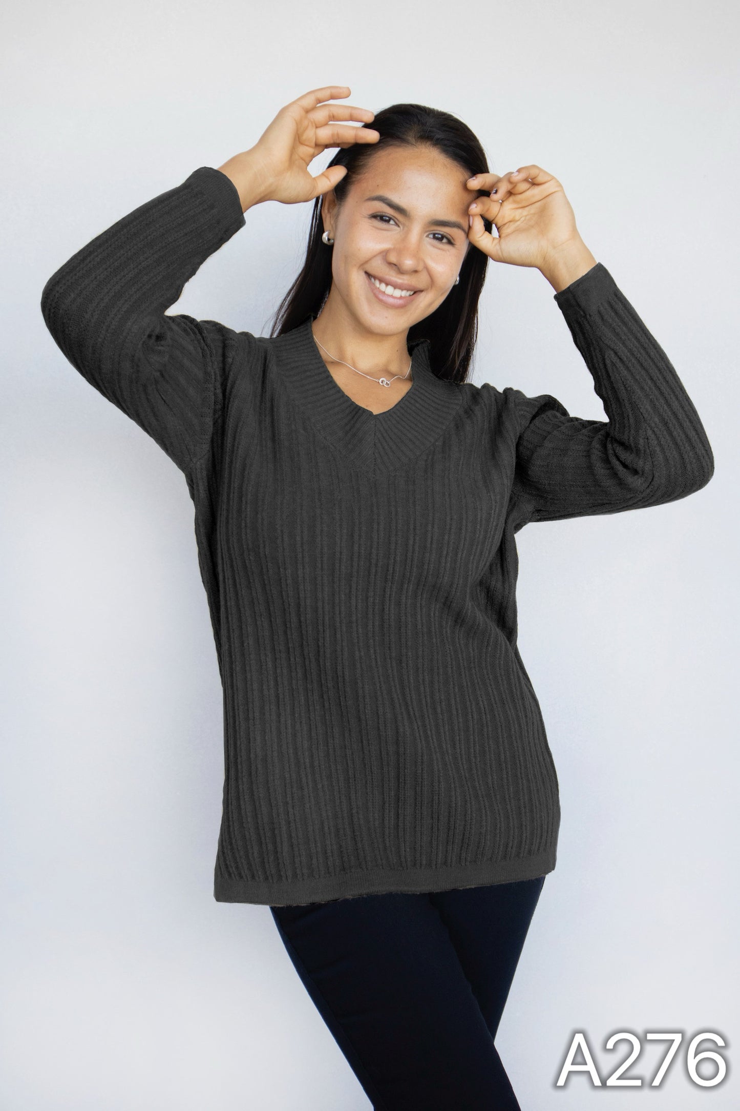 A276 - Sweater de Spandex Cuello V