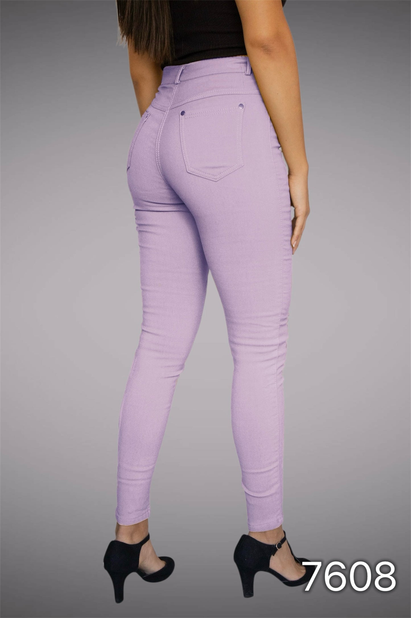 7608 - Pantalón de Gabardina de Tiro Alto y Pitillo