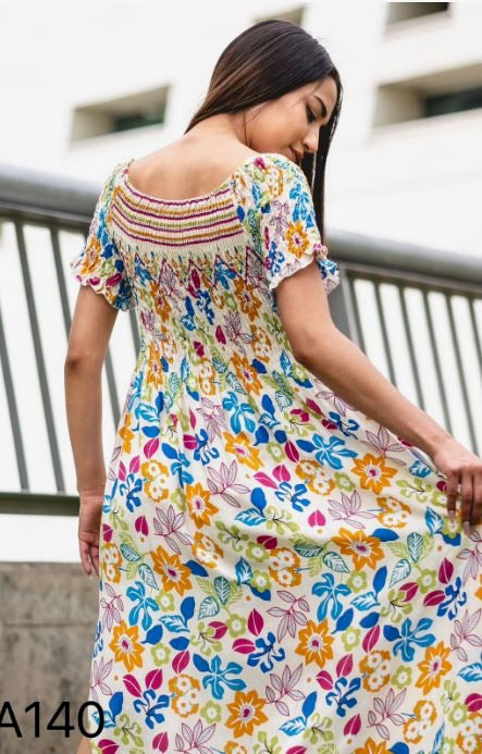 A140 - Vestido largo estampado con hombros descubiertos