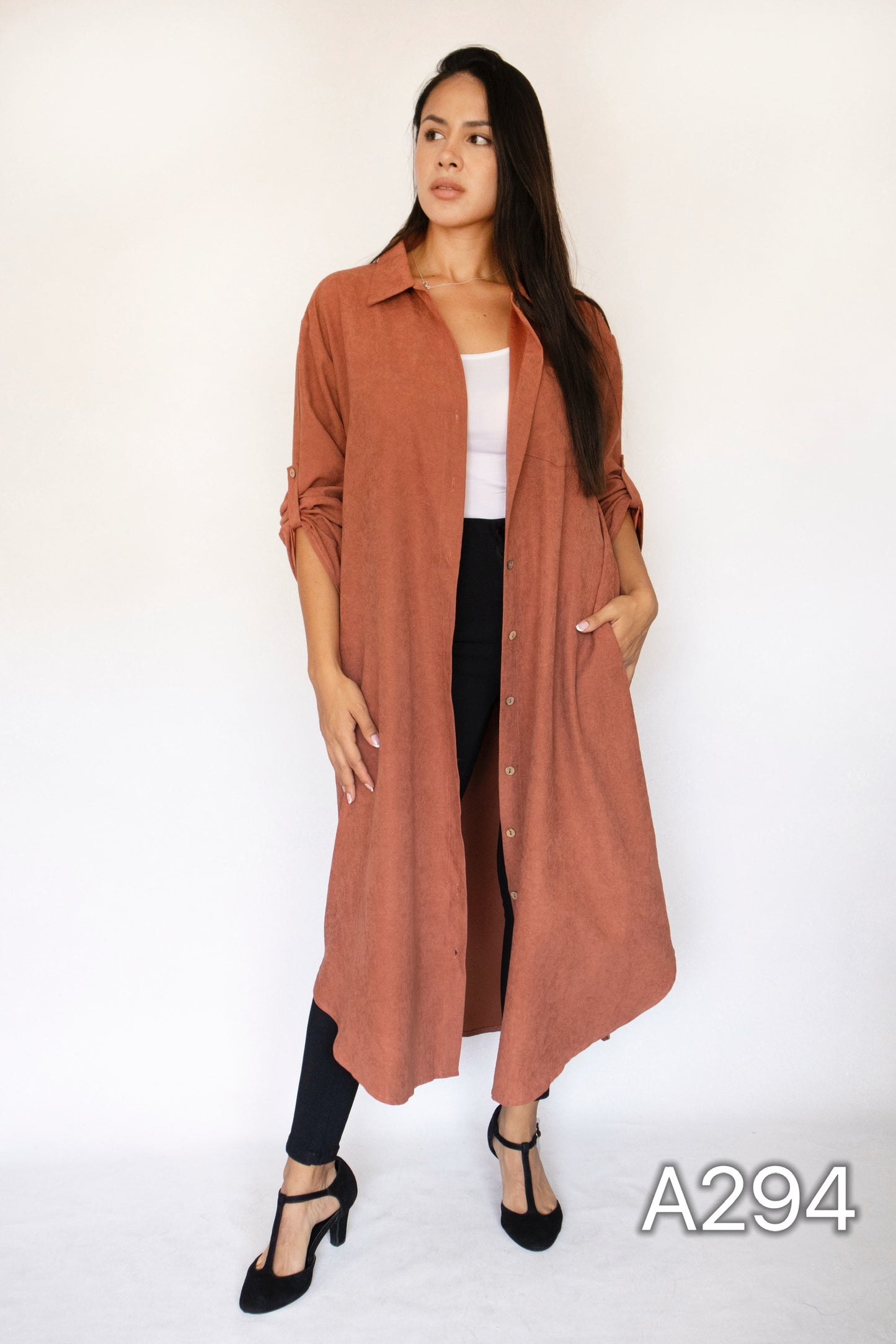 A294 - Vestido Camisón de Gamuza Sintética con Bolsillos