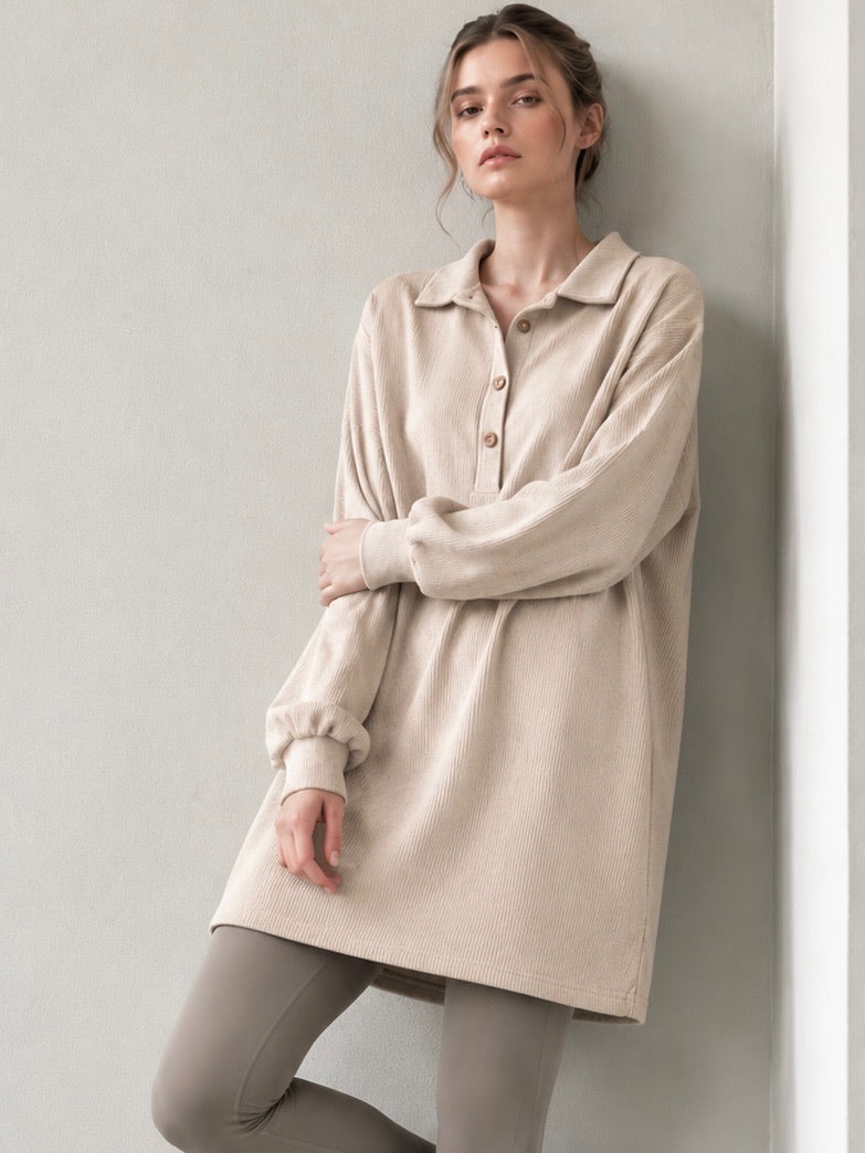 A414- Mini vestido tipo blusa de cotelé