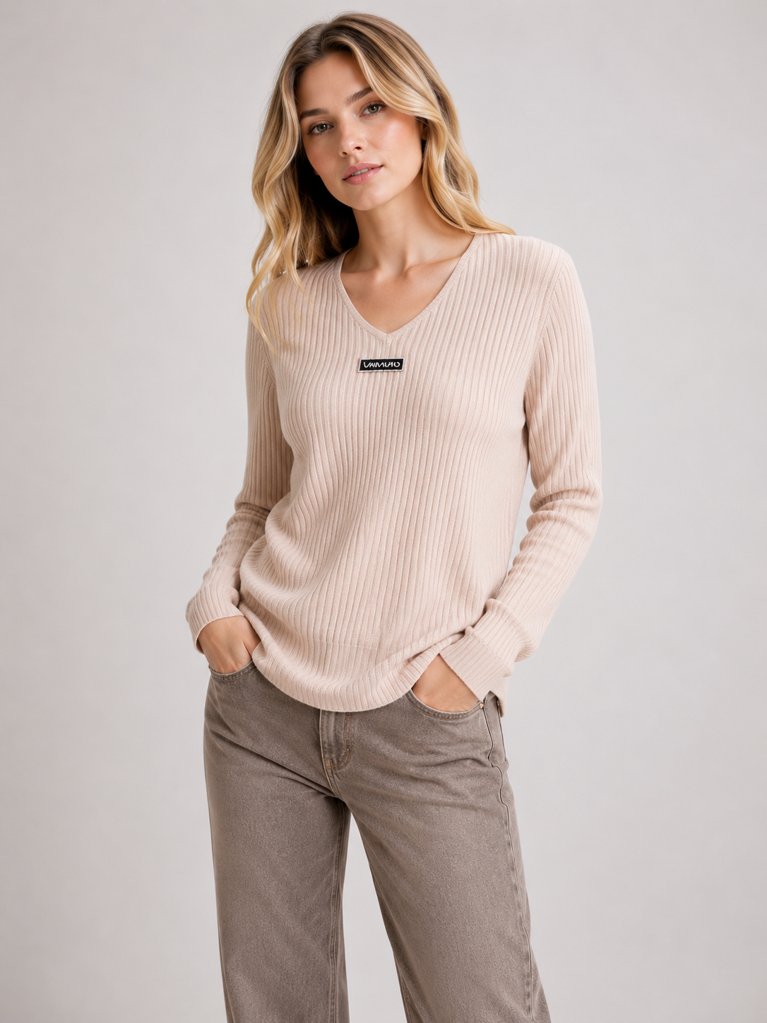 A236 -Sweater Cuello V Acanalado