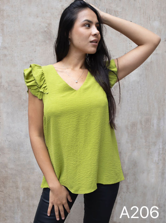 A206 - Polera Cuello V con Vuero