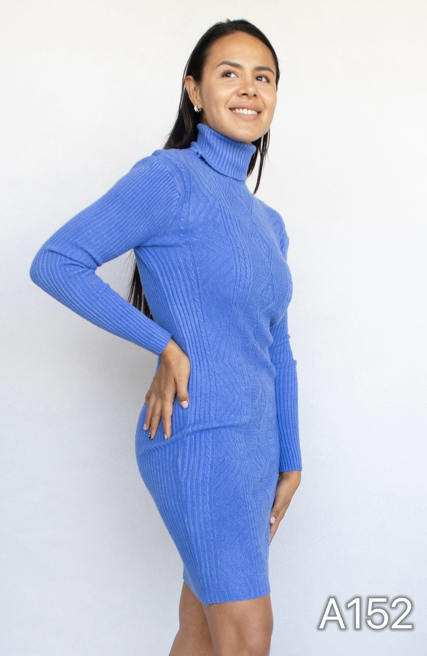 A152 - Vestido de Lana Cuello Beatle