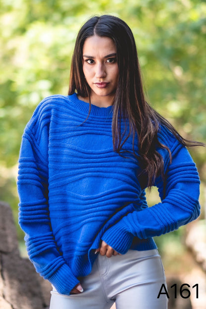A161 - Sweater Cuello Redondo con Relieve Manga Larga