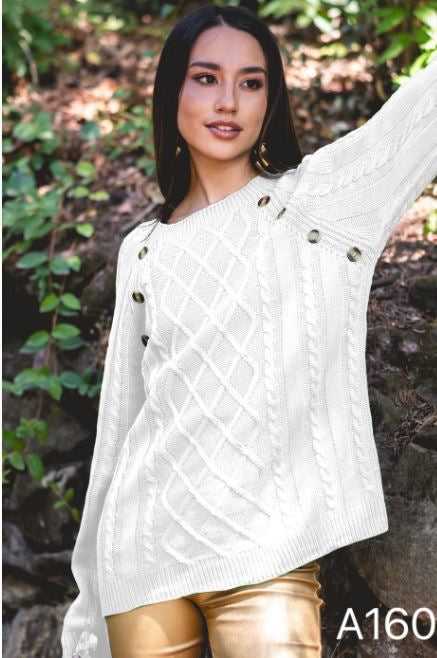 A160 - Sweater con Detalle  de Botón
