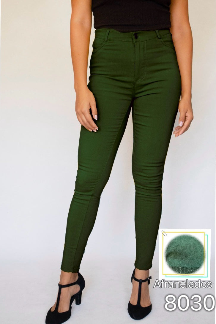 8030 - Pantalón de Gabardina Afranelado