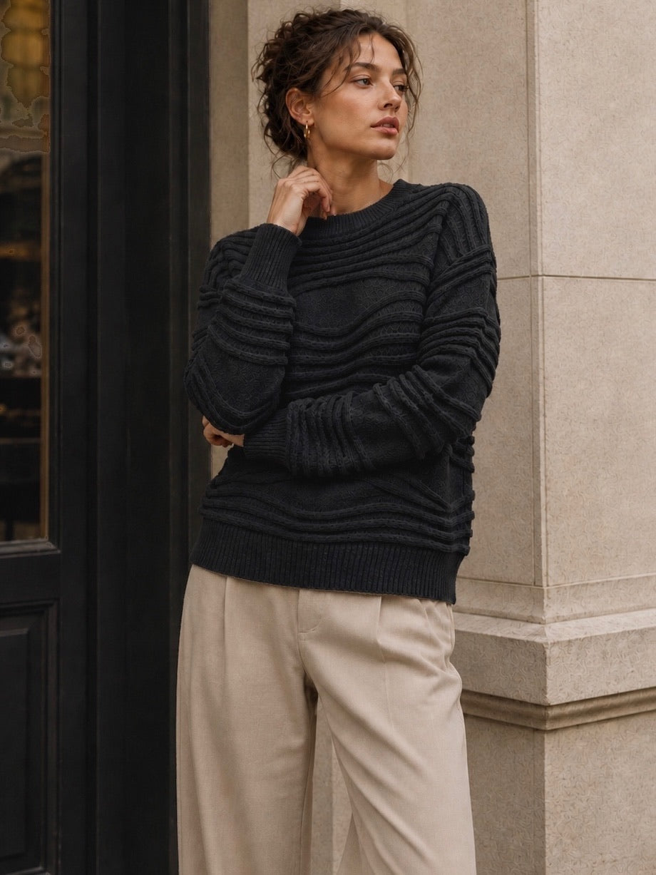 A161 - Sweater Cuello Redondo con Relieve Manga Larga