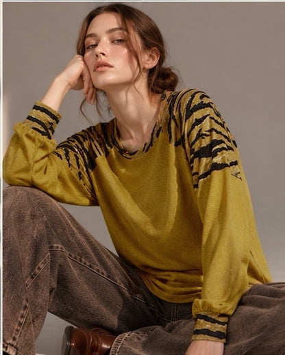 2497- Polera Lanilla Estampada