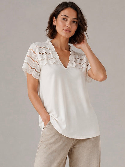 A145 - Polera Cuello V