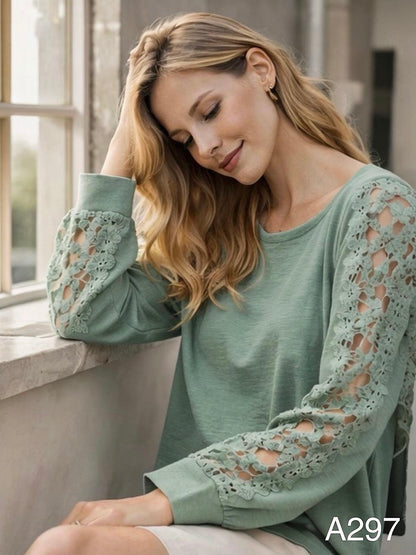 A297  - Polera Manga Larga con Detalle de Encaje