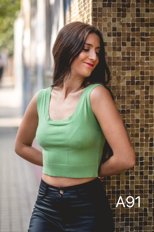 A91 - Polera Crop Tops