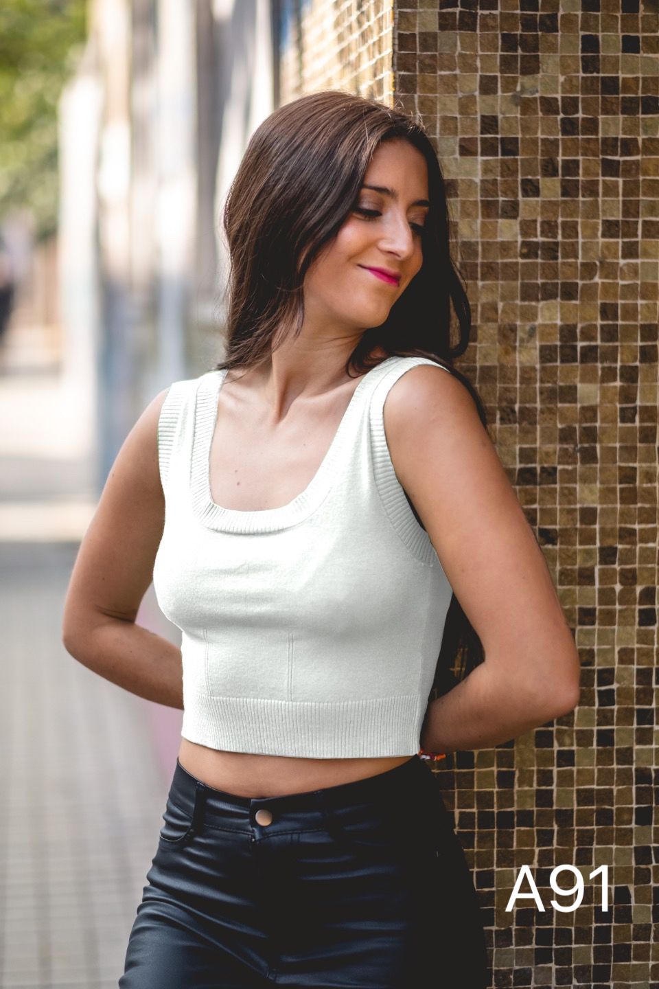 A91 - Polera Crop Tops