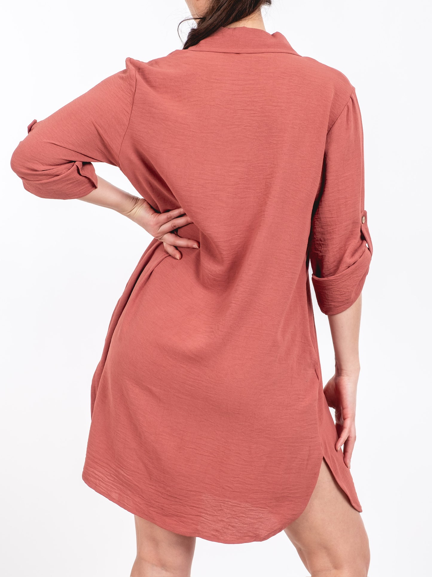 A205 - Vestido Liso con Boton y Bolsillo