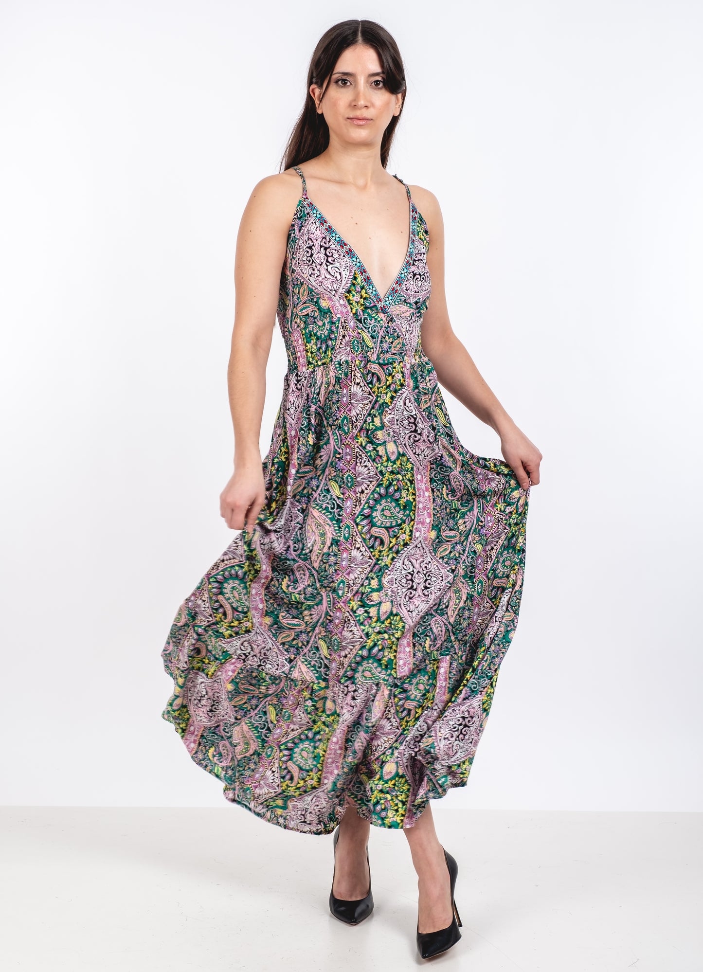 A231 - Vestido Diseño Indu Escote V