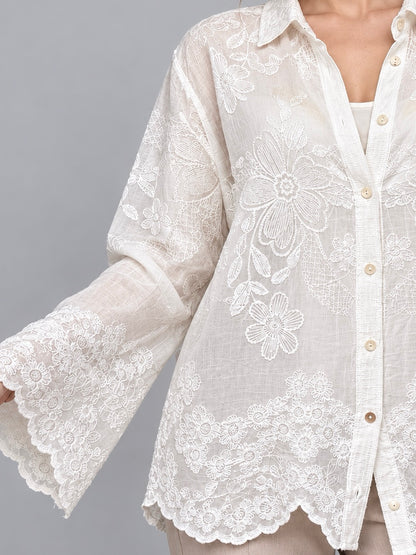 A479- Blusa con Bordado Floral