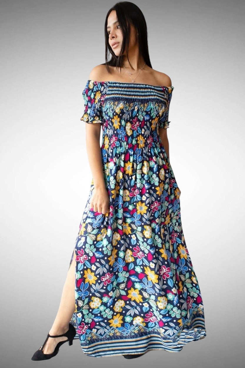 A140 - Vestido largo estampado con hombros descubiertos