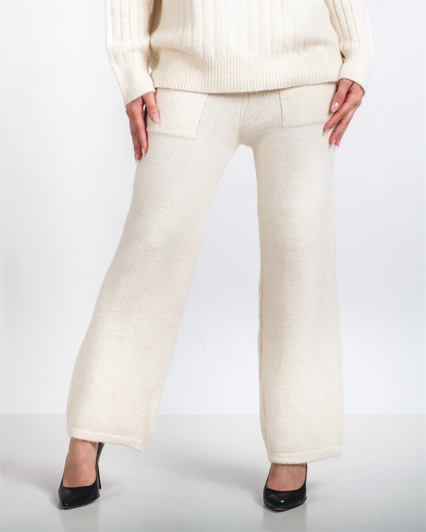 A357- Conjunto Sweater y Pantalón