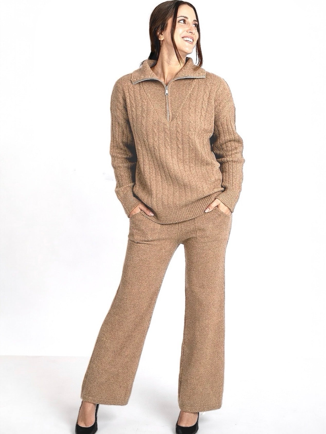 A357- Conjunto Sweater y Pantalón
