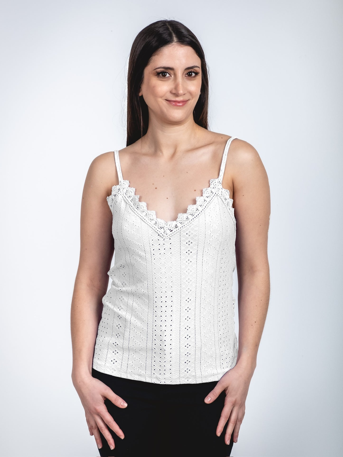 A136 - Polera Pabilo Broderie