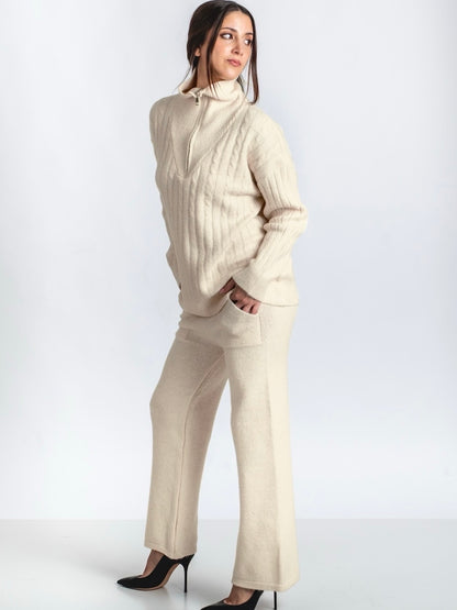 A357- Conjunto Sweater y Pantalón