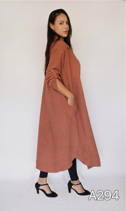 A294 - Vestido Camisón de Gamuza Sintética con Bolsillos