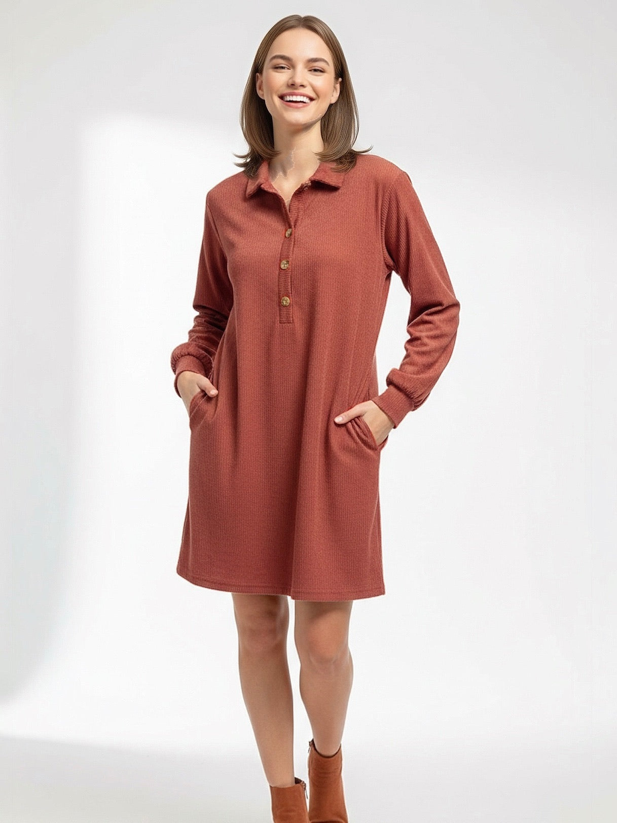 A414- Mini vestido tipo blusa de cotelé