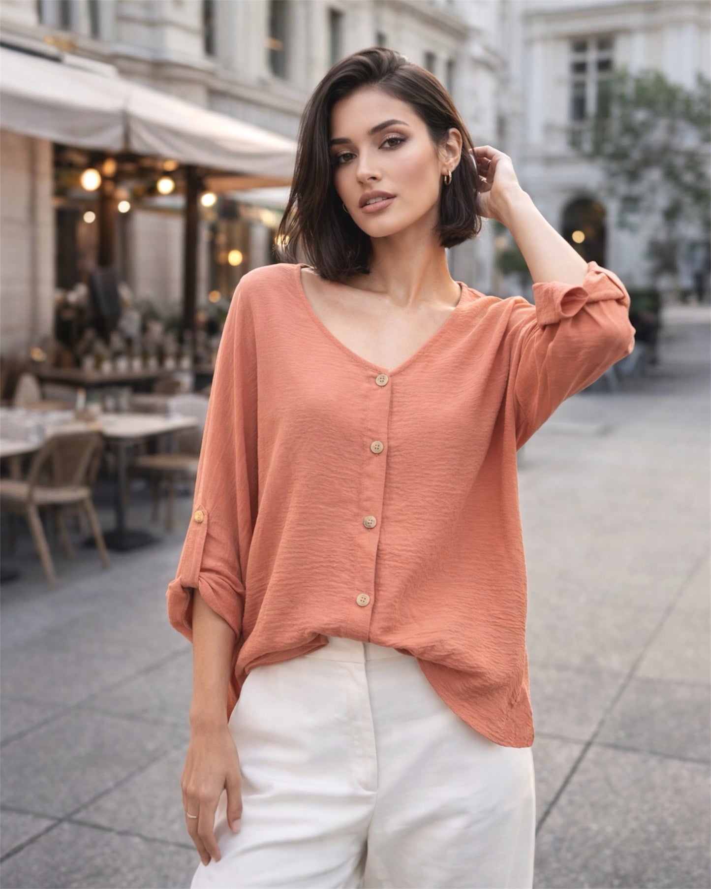 A329- Blusa de Manga Larga Ajustable a 3/4, con Cuello Redondo