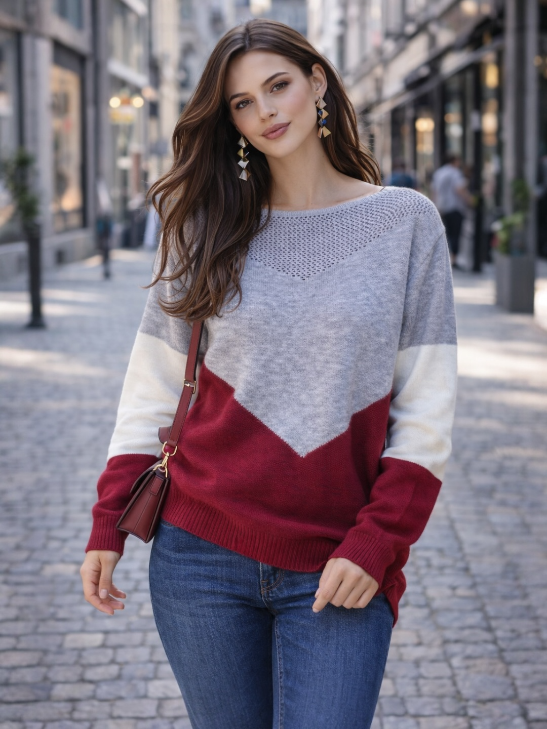 A64 - Sweater Cuello Bote Tricolor con Calado en el Cuello